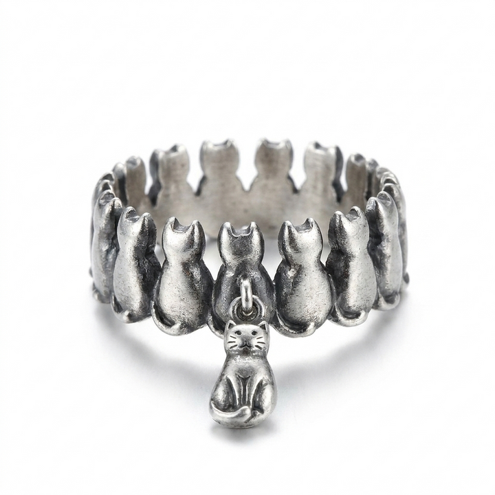 Anillo gato colgante vintage, foto principal fondo blanco