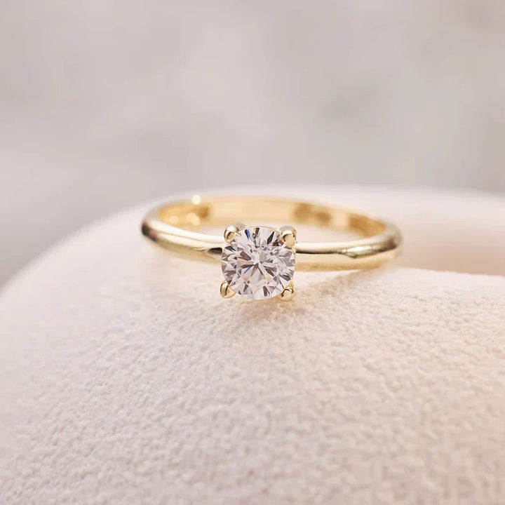 Anillo Solitario Delicado