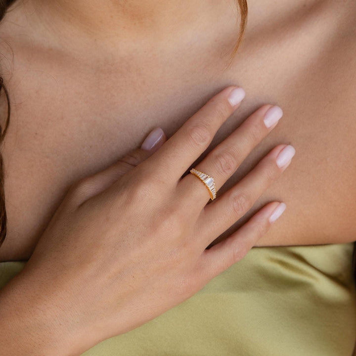 Anillo Baguette Piedra Minimalista