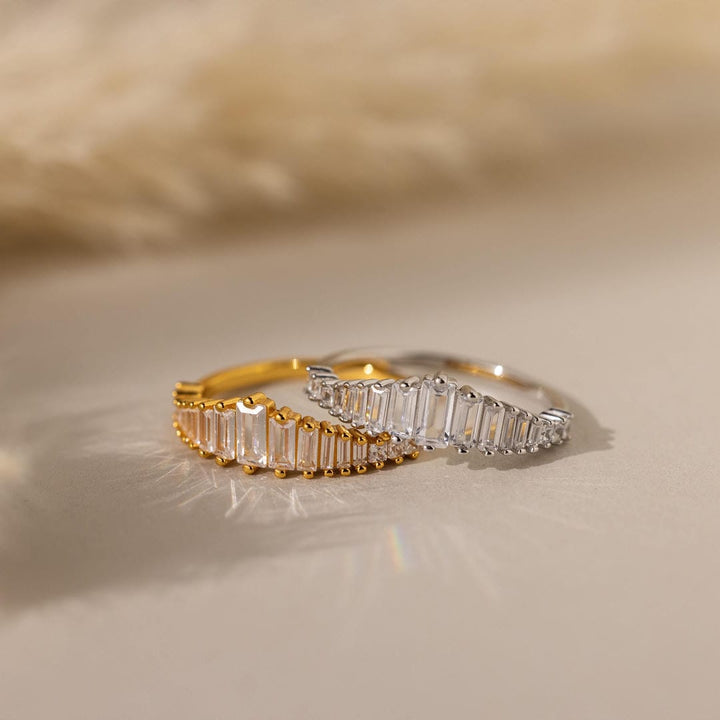 Anillo Baguette Piedra Minimalista