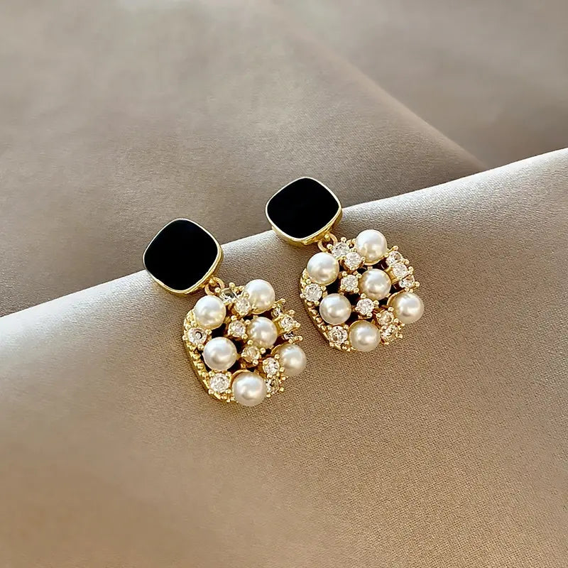 Pendientes Flor Perla y Negro