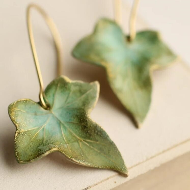 Pendientes Vintage con Hoja Verdes