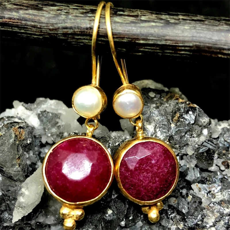 Pendientes Vintage con Piedra Rojo de Oro