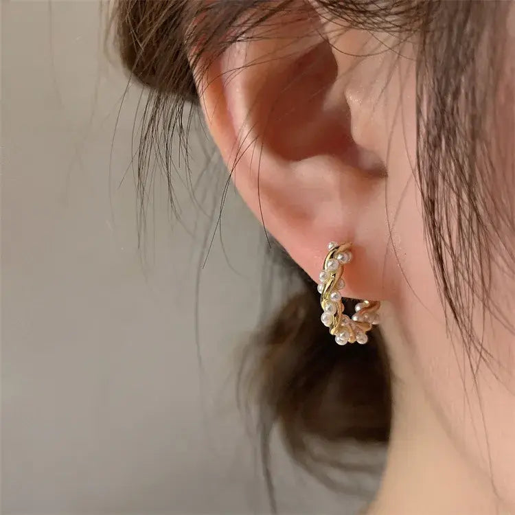 Aros Pequeños con Perlas