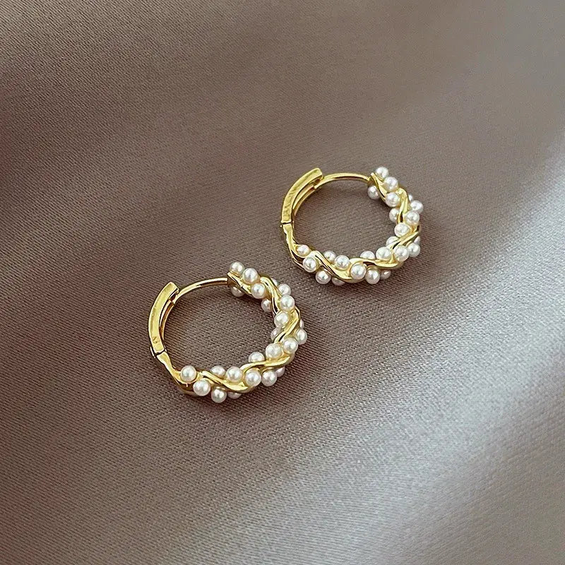Aros Pequeños con Perlas