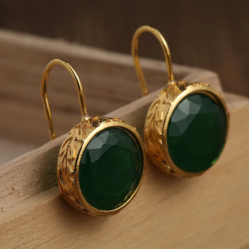 Pendientes Vintage con Circonita Verde de Oro