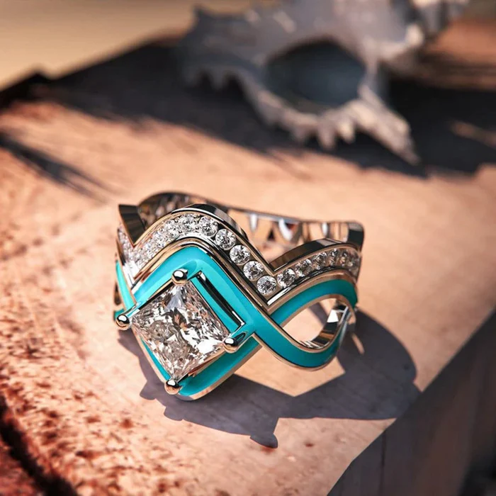 Anillo Turquesa con Circonitas