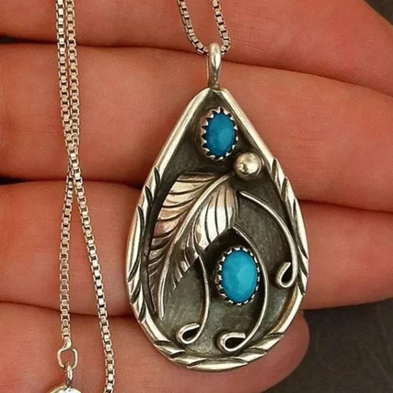 Collar Vintage Colgante con Piedra Azul
