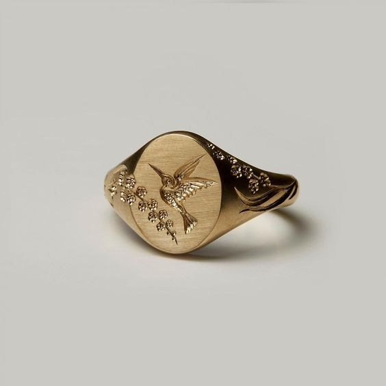 Anillo Vintage Colibrí de Oro