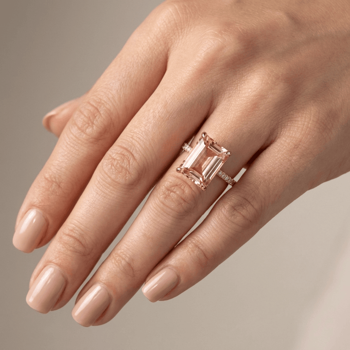 Anillo Rosado Brillante