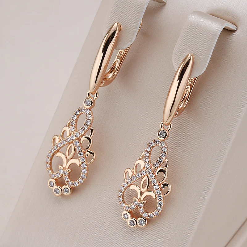 Elegantes Pendientes Elfo con Circonita