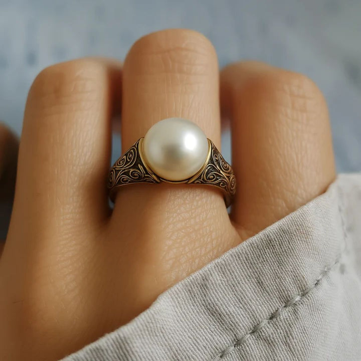 Anillo Vintage en Perlas y Oro
