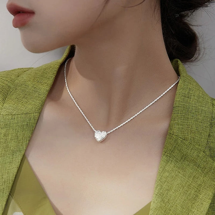 Collar Corazón Grabado