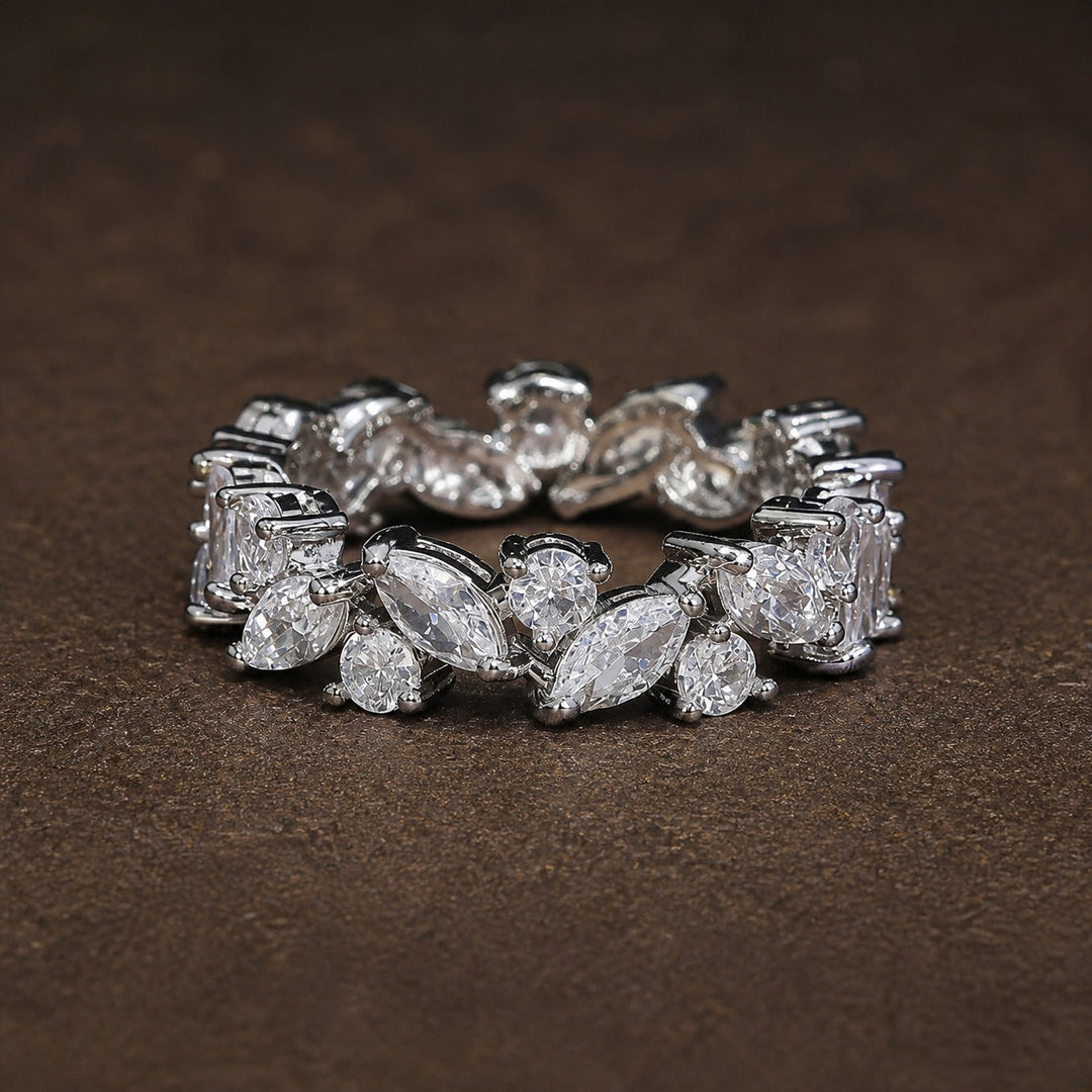 Anillo Vintage Marquesa Eternity con Cristales