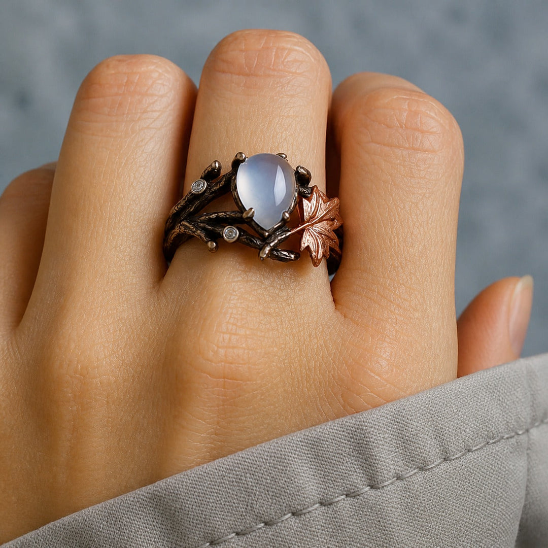 Anillo con Piedra Luna