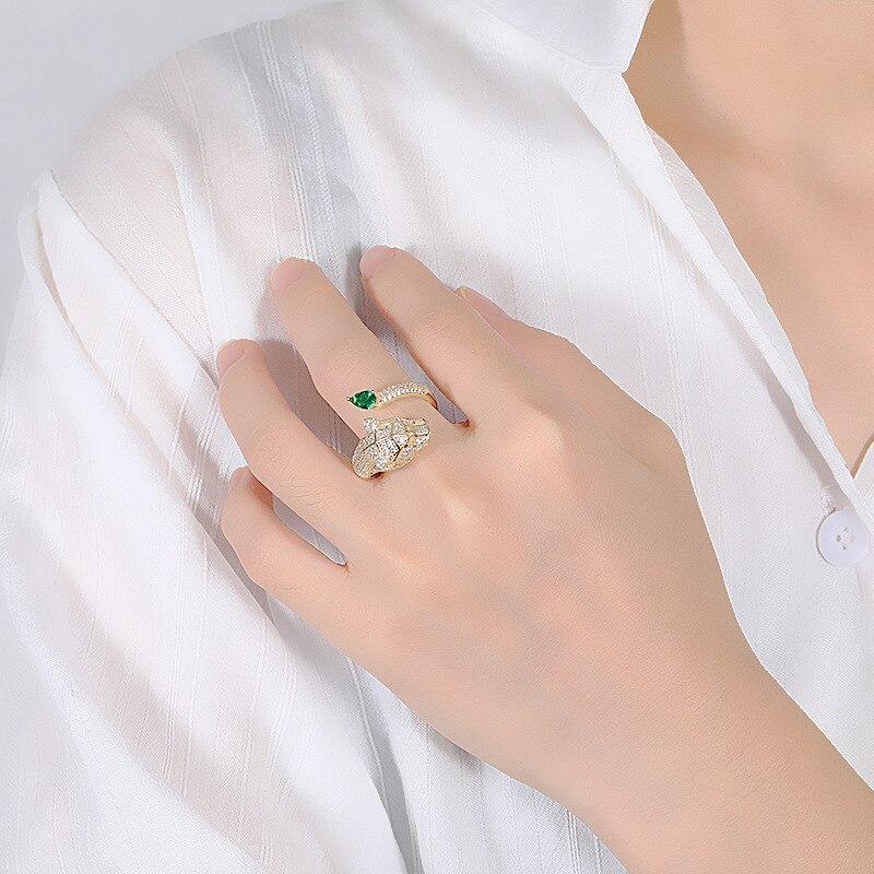 Anillo Ajustable de Leopardo con Acabado