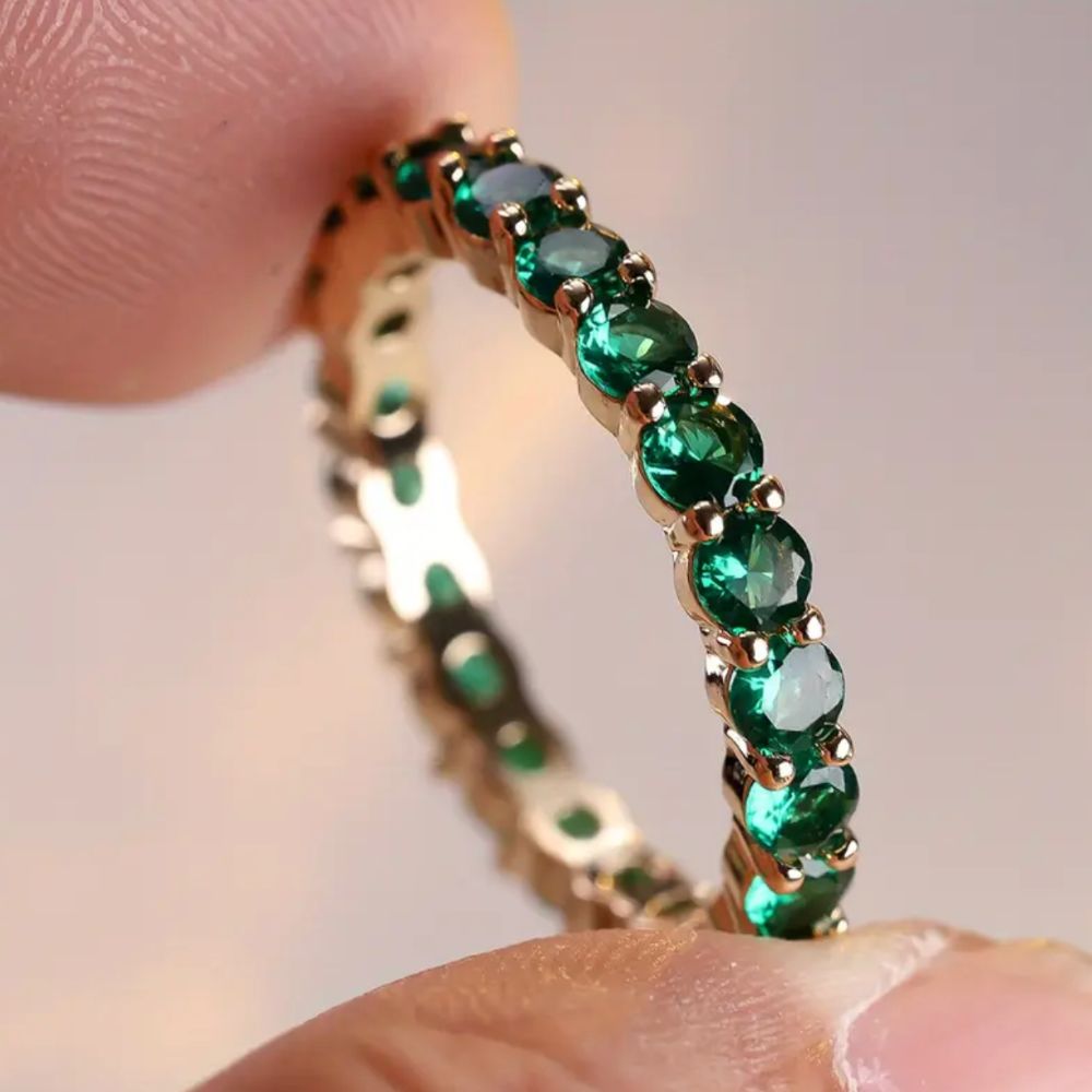 Anillo Clásico de Esmeralda