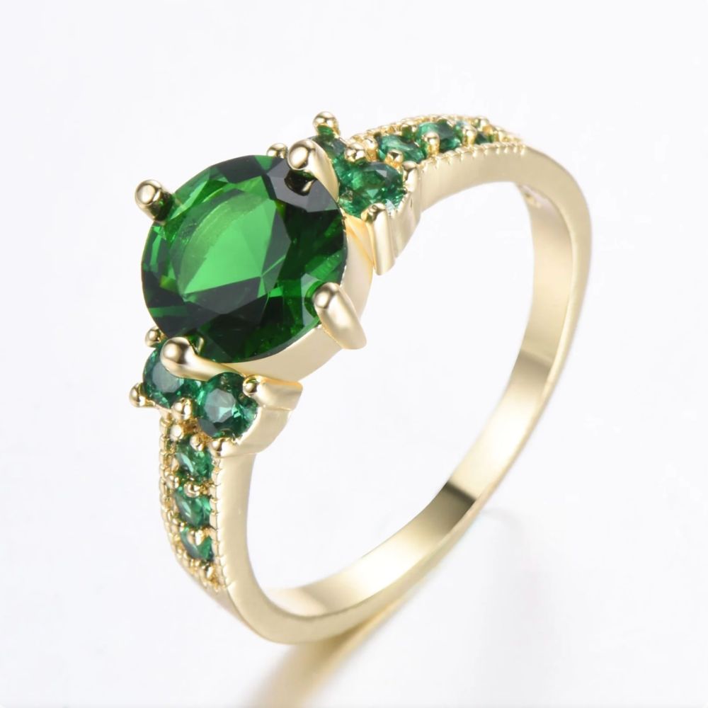 Anillo Delicado de Esmeralda