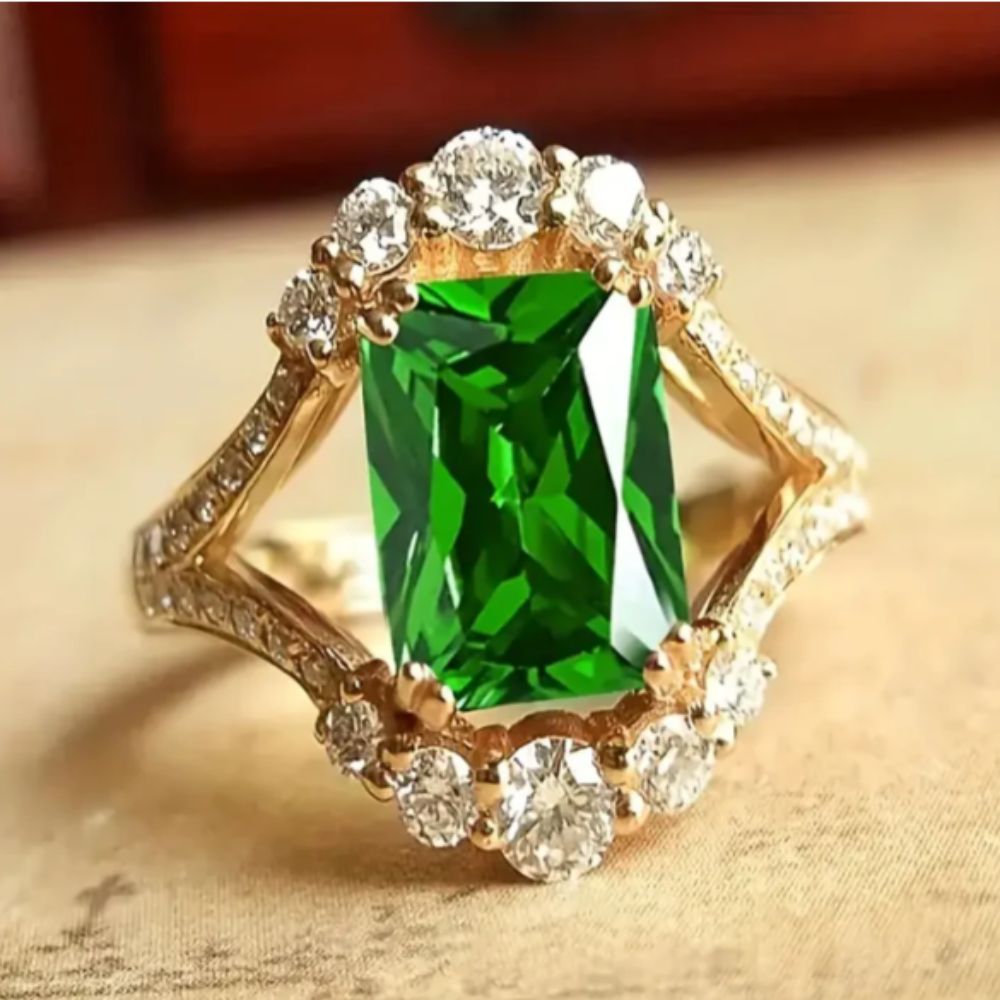 Anillo Vintage de Esmeralda