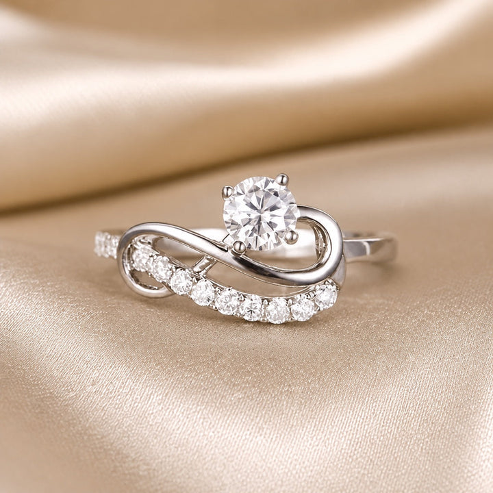Anillo Infinito Brillante Oro Blanco