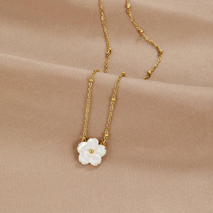 Collar Flor Colgante Grande